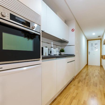 Malagasuite Cozy Center Apartment & Parking ภายนอก รูปภาพ